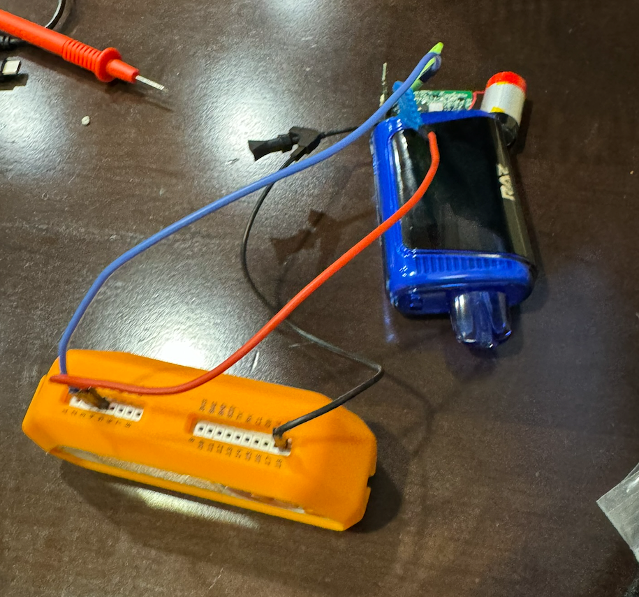 Using the Flipper Zero and the SWD Probe app to test if the SWD port was enabled.